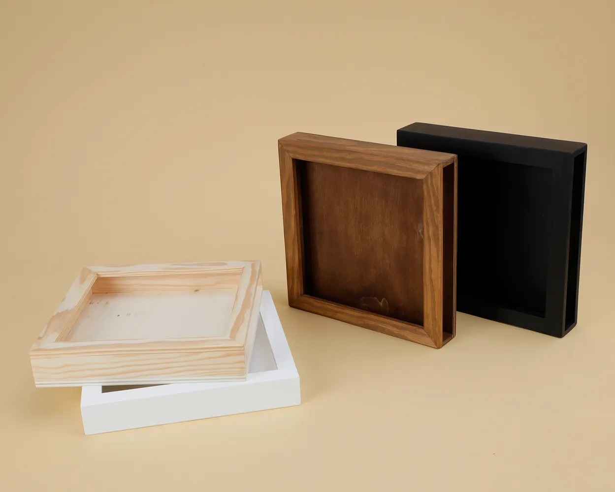 Caja Marco