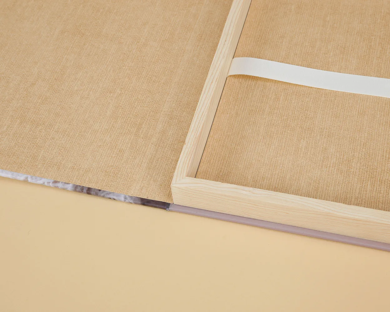 Caja Almudena